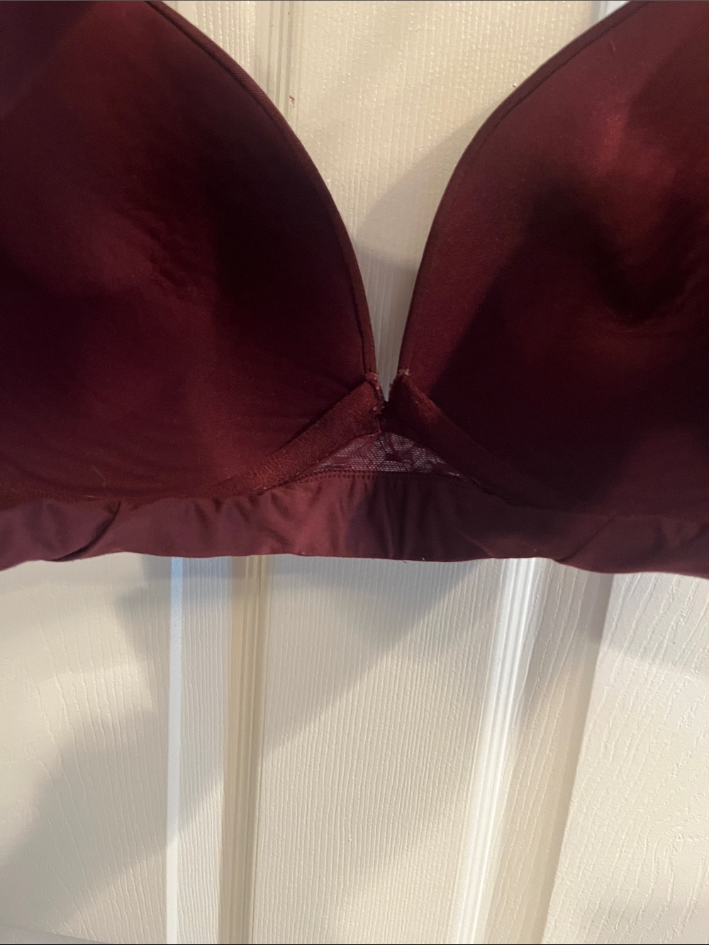 Cacique Lightly Lined Plunge Smooth Moulded Bra in Wine Burgundy - Picture 5 of 7